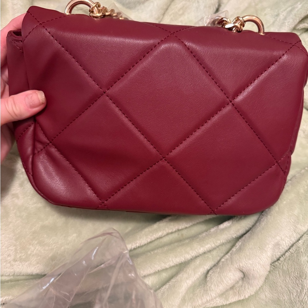 NWT
 Badgley Mischka Burgundy Crossbody Bag - Picture 5 of 8